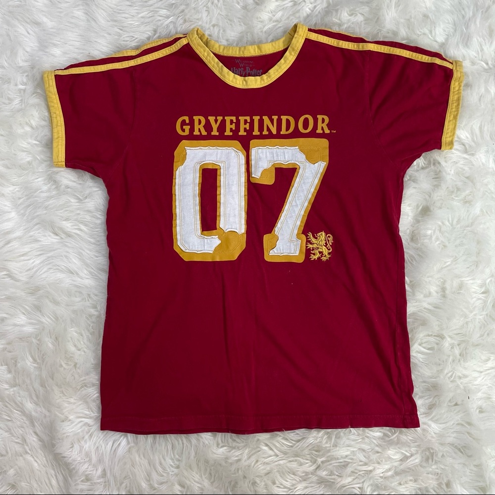Universal Studios Harry Potter Gryffindor Quidditch Shirt